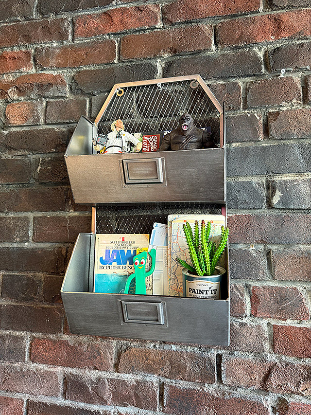 インダストリアル　メタルウォールラック　2段タイプ　壁掛け収納　レターラック ■ アメリカン雑貨 アメリカ雑貨 |  | 09