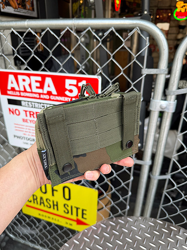 ミリタリー　モールポーチ　B-5901　（ウッドランド/カモフラ） ■ アメリカン雑貨 アメリカ雑貨 |  | 04