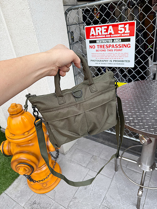 米軍タイプ　ミニ　ヘルメットバッグ　（オリーブ）　2WAYバッグ　ショルダーストラップ付き　トートバッグ |  | 06