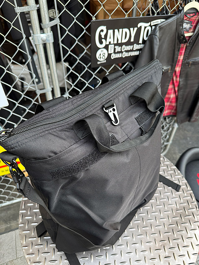 ミリタリー　U.S.タイプ　3WAYヘルメットバッグ　（ブラック）　トート＆リュック＆ショルダー ■ アメリカン雑貨 アメリカ雑貨 |  | 01