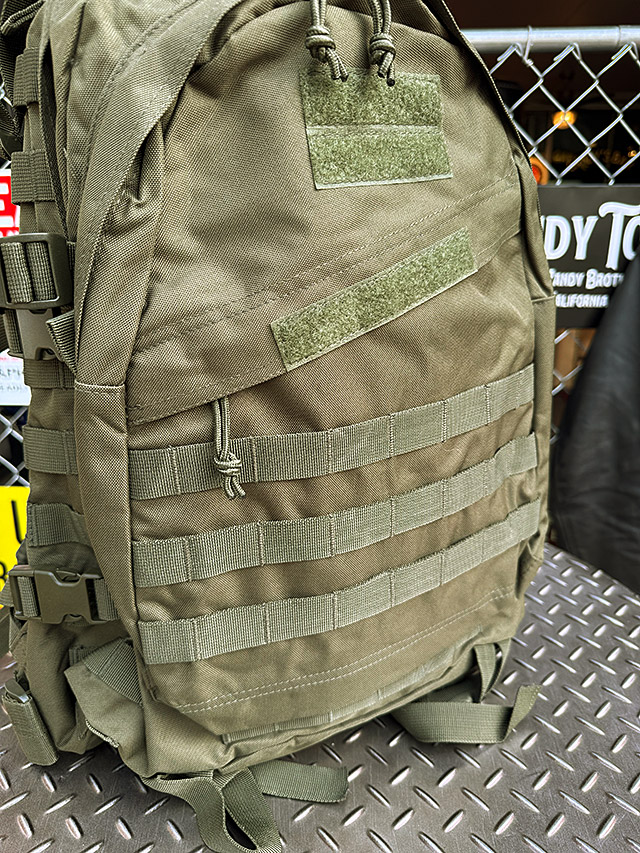 米軍タイプ　A-3　ミリタリー　バックパック　40L　（オリーブ）　U.S.タイプ　リュック ■ アメリカン雑貨 アメリカ雑貨 |  | 02