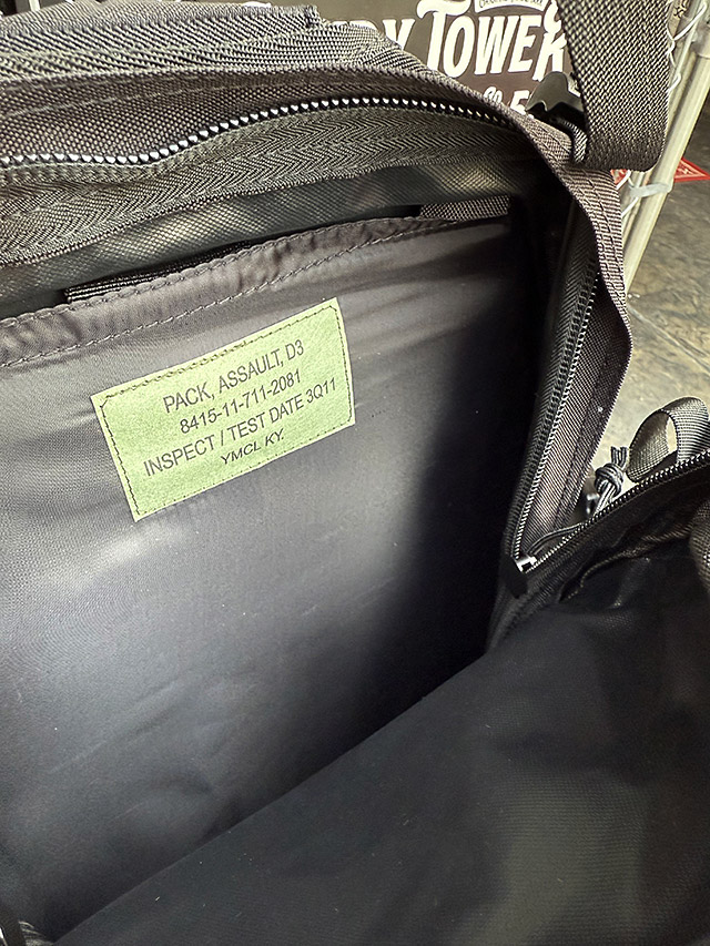 米軍タイプ　A-3　ミリタリー　バックパック　40L　（ブラック）　U.S.タイプ　リュック ■ アメリカン雑貨 アメリカ雑貨 |  | 13