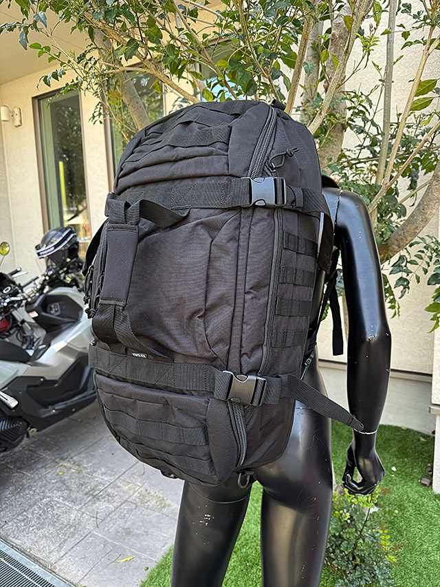 ミリタリー　B-126　3WAY　シーサックバッグ　大容量　45Lサイズ　（ブラック）　リュック　ショルダーバッグ　ボストンバッグ |  | 02