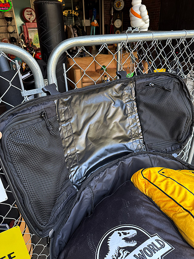 ミリタリー　B-126　3WAY　シーサックバッグ　大容量　45Lサイズ　（ブラック）　リュック　ショルダーバッグ　ボストンバッグ |  | 04