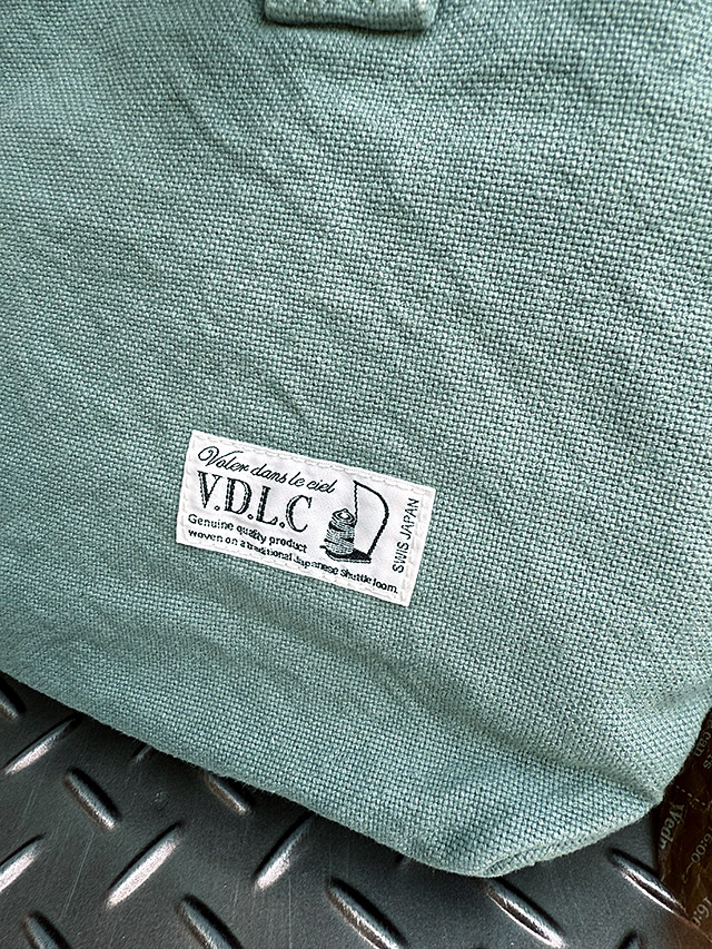 倉敷帆布で職人さんが作った　こだわりの　フライバッグ　V.D.L.C.　米軍ヘルメットバッグがモチーフ ■ アメリカン雑貨 アメリカ雑貨 |  | 03
