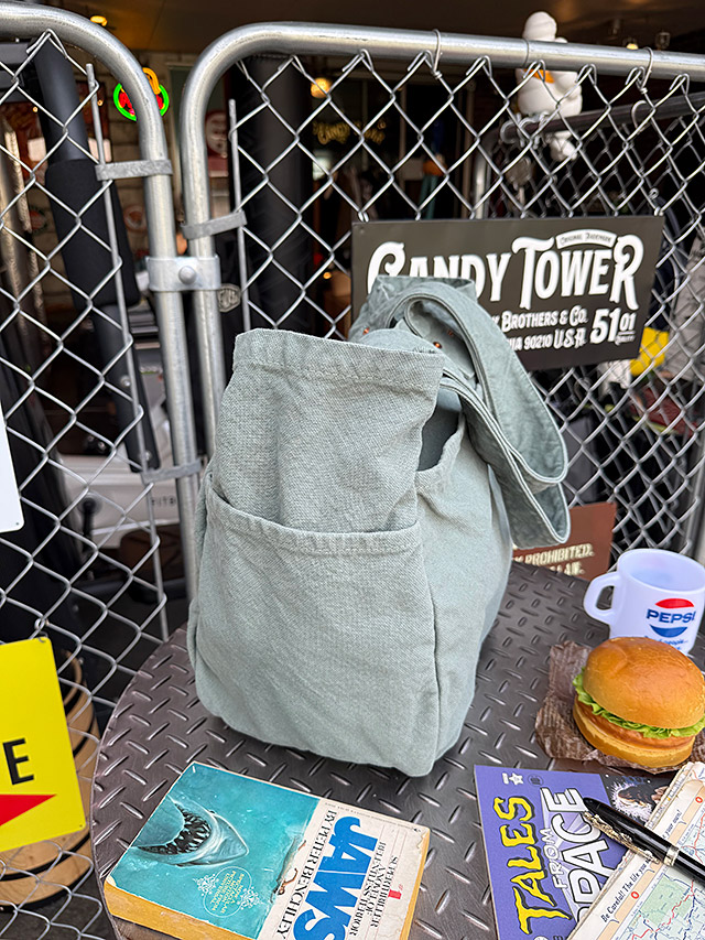 倉敷帆布で職人さんが作った　こだわりの　ワークトート　V.D.L.C.　大容量トートバッグ ■ アメリカン雑貨 アメリカ雑貨 |  | 02