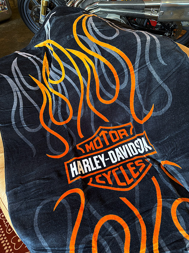 Harley Davidson（ハーレー・ダビッドソン） B&S フレイムス タオル