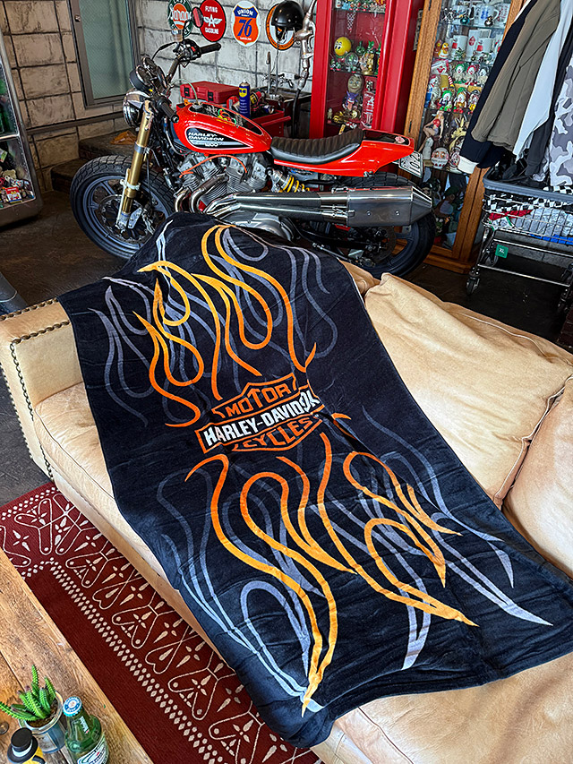Harley Davidson（ハーレー・ダビッドソン） B&S フレイムス タオル