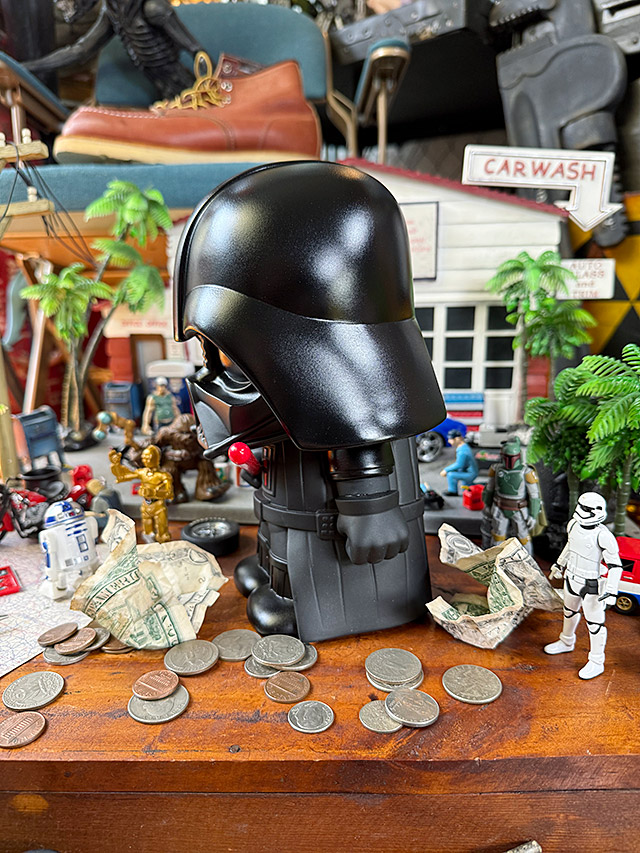 スターウォーズ　ダースベイダー　PVCバンク　貯金箱　フィギュア ■ アメリカン雑貨 アメリカ雑貨 |  | 03