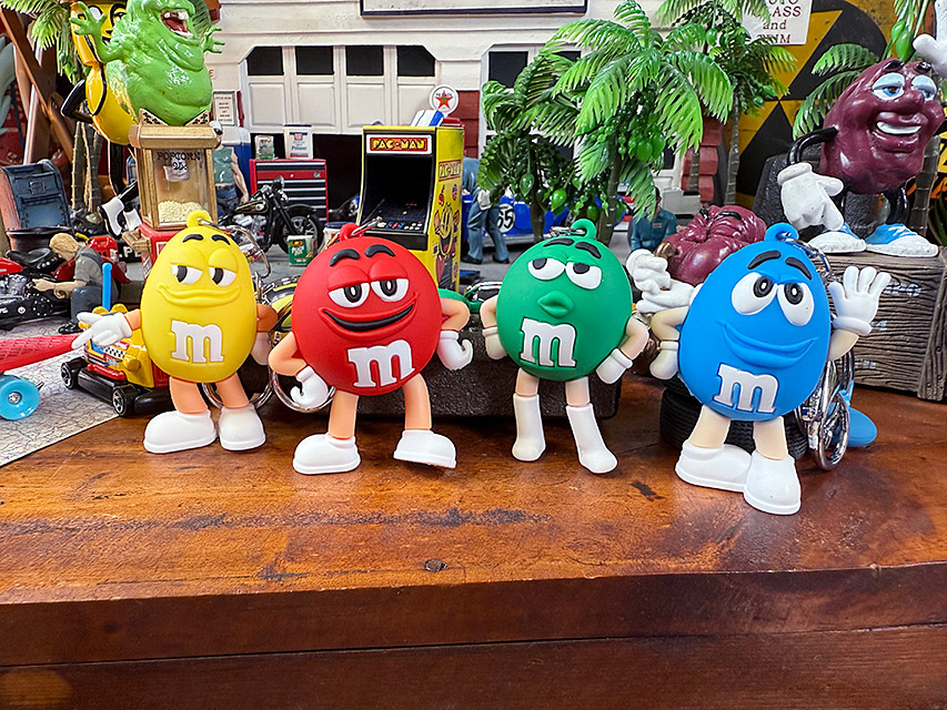 M&M's PVCフィギュア キーホルダー （4体セット） □ アメリカン