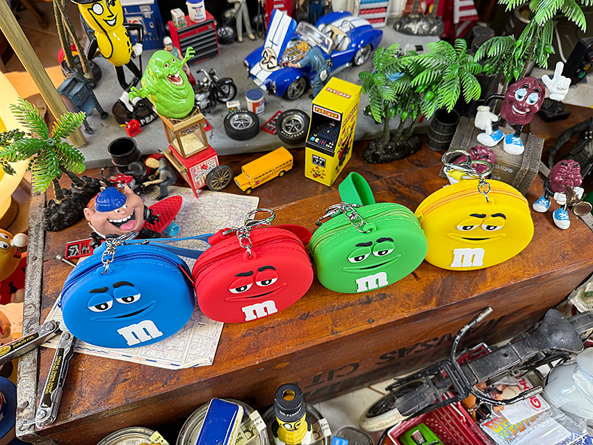 M&M's　ラバーコインケース　（4個セット）　小物入れ　収納ポーチ ■ アメリカン雑貨 アメリカ雑貨 |  | 01