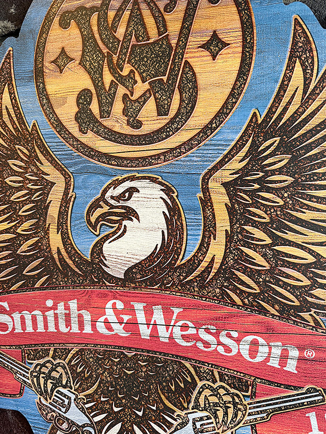 ビッグサイズ　ウッドサイン　（スミス＆ウェッソン）　MDF　木製看板 ■ アメリカン雑貨 アメリカ雑貨 |  | 01