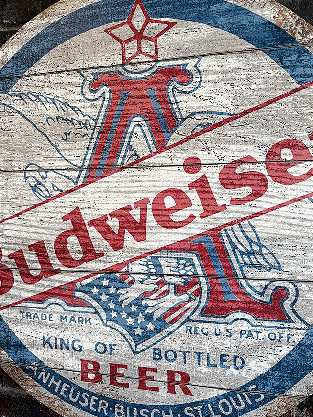 ビッグサイズ　ウッドサイン　（バドワイザー）　MDF　木製看板 ■ アメリカン雑貨 アメリカ雑貨 |  | 01