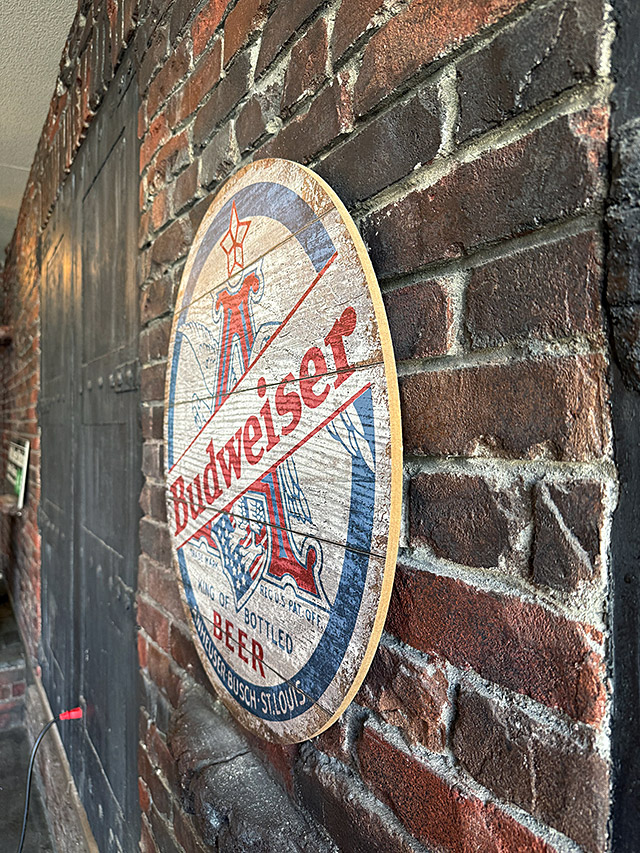 ビッグサイズ　ウッドサイン　（バドワイザー）　MDF　木製看板 ■ アメリカン雑貨 アメリカ雑貨 |  | 02