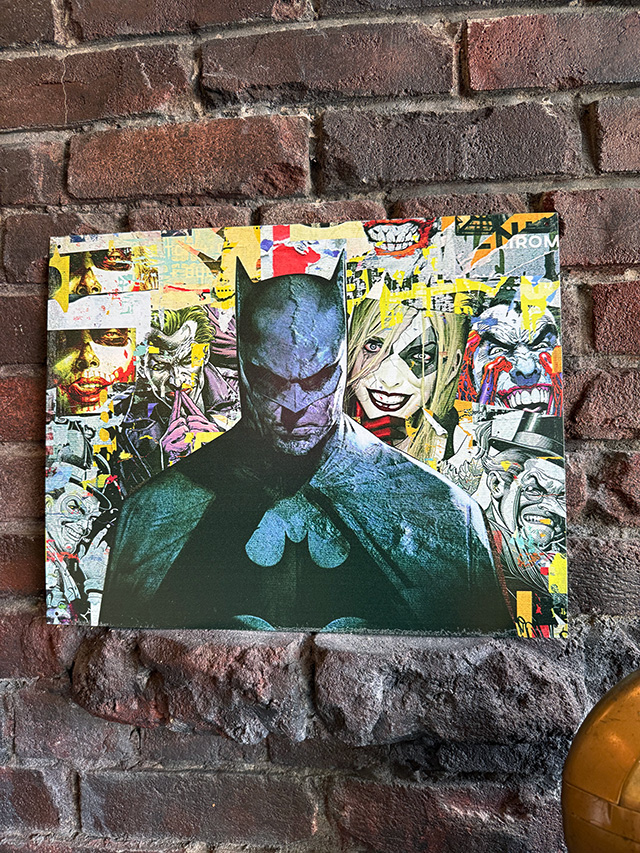 バットマン VS ジョーカー軍団　ブリキ看板 ■ アメリカン雑貨 アメリカ雑貨 | 