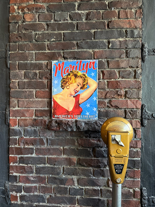 マリリン・モンロー　ブリキ看板　（アメリカンスイートハート） ■ アメリカン雑貨 アメリカ雑貨 |  | 02