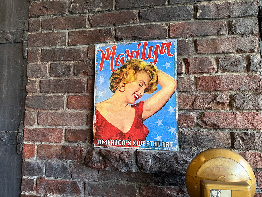 マリリン・モンロー　ブリキ看板　（アメリカンスイートハート） ■ アメリカン雑貨 アメリカ雑貨 |  | 04