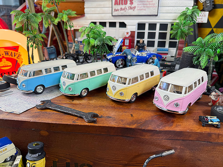 1962年 フォルクス・ワーゲン ワーゲンバス ミニカー 1/32スケール （4