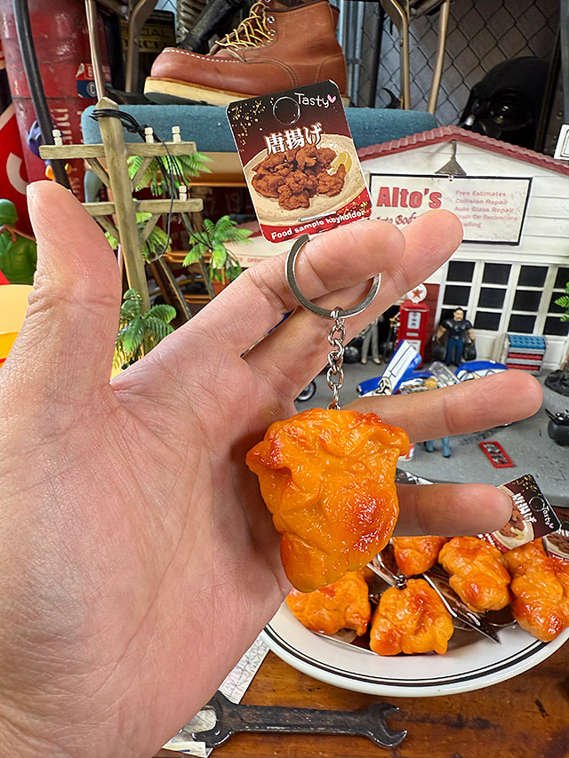 唐揚げ　からあげ　フードサンプル　キーホルダー　単品 ■ アメリカン雑貨 アメリカ雑貨 爆買 |  | 01