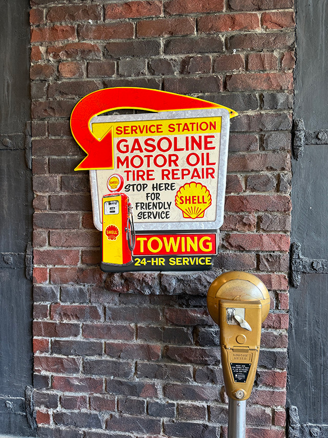 シェル　ロードサイド　サービスステーション　エンボスティンサイン　ブリキ看板 ■ アメリカン雑貨 アメリカ雑貨 |  | 03