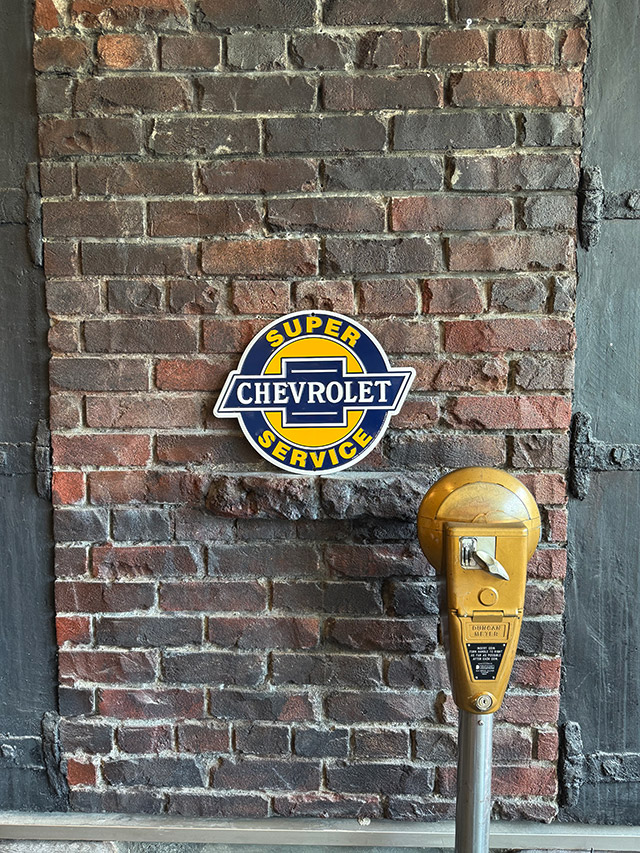 シボレー　スーパーサービス　ダイカット　エンボス　ティンサイン　ブリキ看板 ■ アメリカン雑貨 アメリカ雑貨 |  | 02