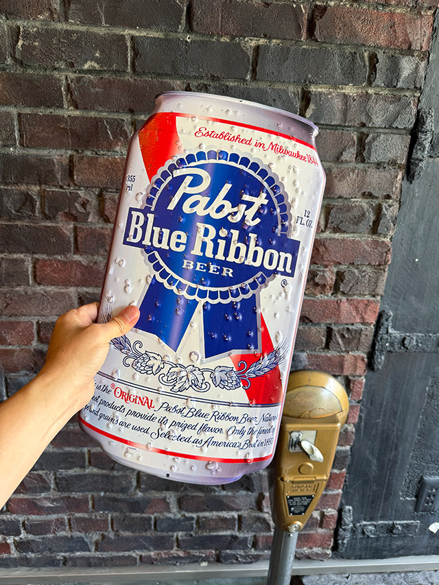 パブスト　ブルーリボン　ビール缶　エンボス　ティンサイン　ブリキ看板 ■ アメリカン雑貨 アメリカ雑貨 |  | 05