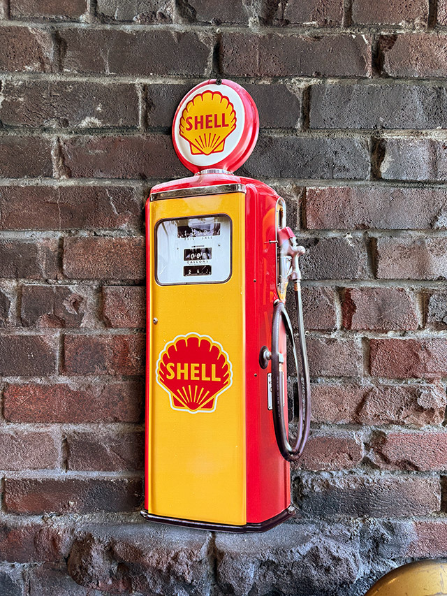 シェル　ガスポンプ型　エンボス　ティンサイン　ブリキ看板 ■ アメリカン雑貨 アメリカ雑貨 | 