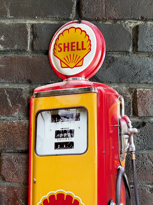 シェル　ガスポンプ型　エンボス　ティンサイン　ブリキ看板 ■ アメリカン雑貨 アメリカ雑貨 |  | 01