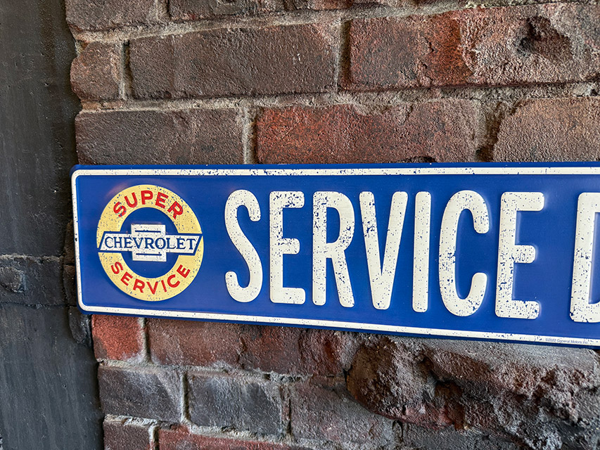 シボレー　ストリートサイン　（SERVICE DEPARTMENT）　エンボスティンサイン　ブリキ看板 ■ アメリカン雑貨 アメリカ雑貨 |  | 01