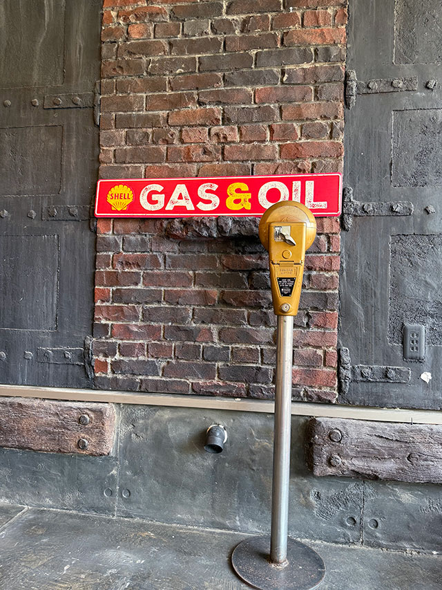 シェル　ガス＆オイル　エンボス　ティンサイン　ブリキ看板 ■ アメリカン雑貨 アメリカ雑貨 |  | 04