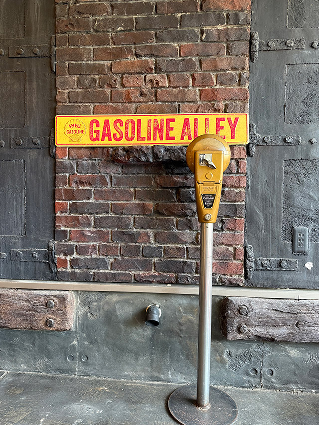 シェル　ガソリンアレイ　ストリートサイン　エンボス　ティンサイン　ブリキ看板 ■ アメリカン雑貨 アメリカ雑貨 |  | 04