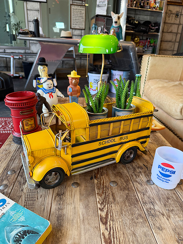 アメリカン スクールバス ディスプレイプランター ③ 小物入れ インテリア小物 アメリカン スクールバス ディスプレイプランター ③ 小物入れ