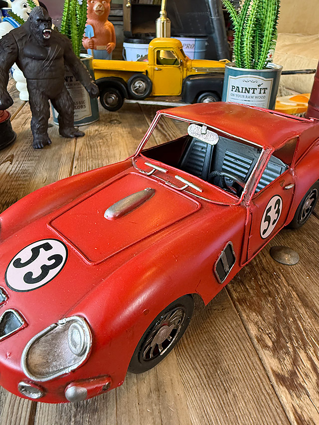 クラシック　レーシングカー　250GTO　ブリキオブジェ ■ アメリカン雑貨 アメリカ雑貨 |  | 04