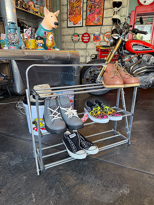 ポストジェネラル　フォルダブル　シューズラック　ジンク　（シルバー）　折り畳み式　靴置き ■ アメリカン雑貨 アメリカ雑貨 | 