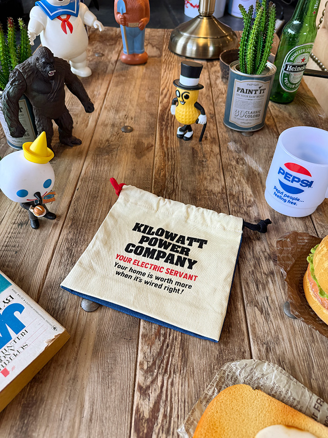 レディキロワット　巾着袋　キンチャク袋 ■ アメリカ雑貨 アメリカン雑貨 |  | 03