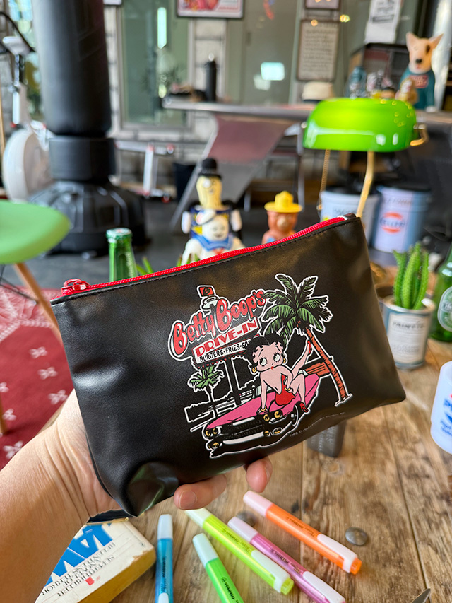 ベティ・ブープ　スクエアポーチ　（ブラック） ■ アメリカ雑貨 アメリカン雑貨 | 