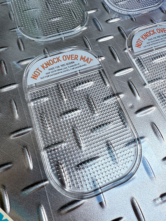 ポストジェネラル　粘着性のあるゲル素材マット　ノットノックオーバーマット　4枚セット　（クリア） ■ アメリカ雑貨 アメリカン雑貨 |  | 01