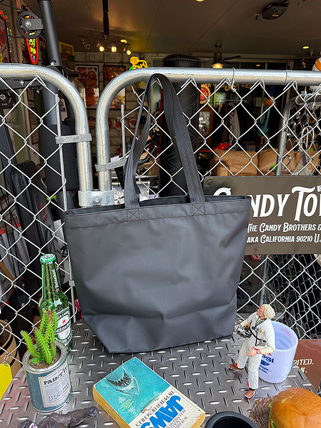 映画　バック・トゥ・ザ・フューチャー　デロリアン　トートバッグ ■ アメリカン雑貨 アメリカ雑貨 |  | 04