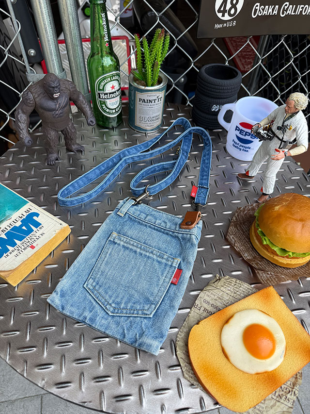 アライヤン　ジーンズポシェット　＆　ショルダーストラップ （淡色）　岡山産デニム　MADE IN JAPAN　■ アメリカ雑貨 アメリカン雑貨 |  | 10