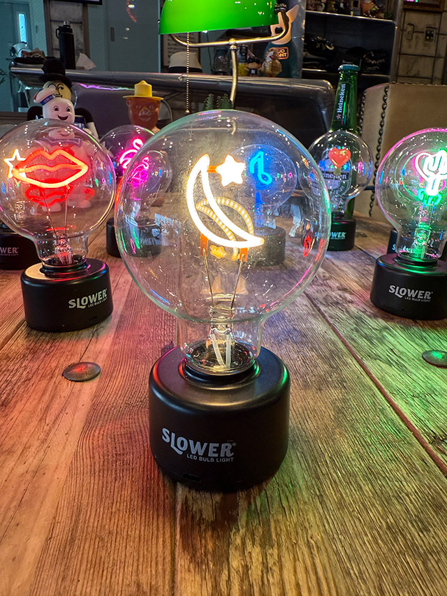 LED　バルブライト　（ムーン）　単四電池＆USB電源の両方対応 ■ アメリカン雑貨 アメリカ雑貨 爆買 | 