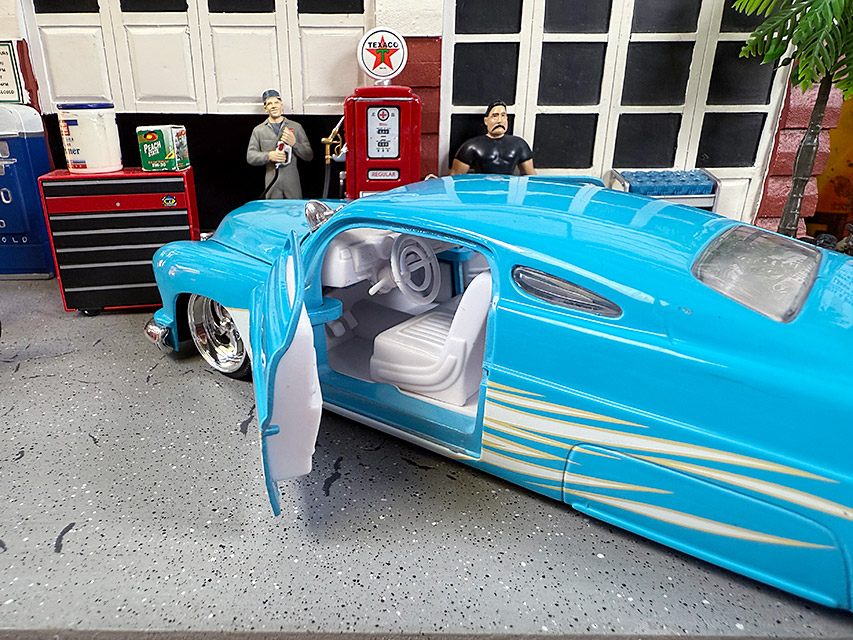 Jada 1951年 マーキュリー ダイキャストミニカー 1/24スケール