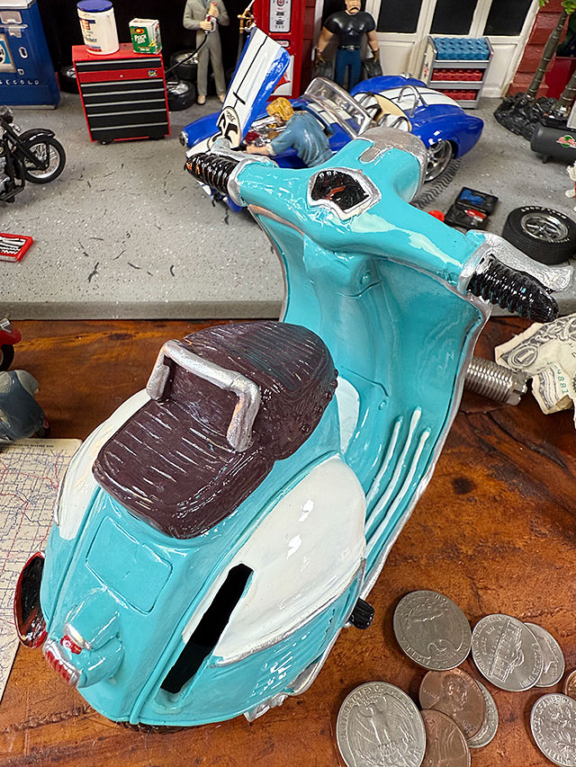 オールディーズマネーバンク　（スクーター/ブルー×ホワイト）　ランブレッタ ■ アメリカン雑貨 アメリカ雑貨 |  | 03