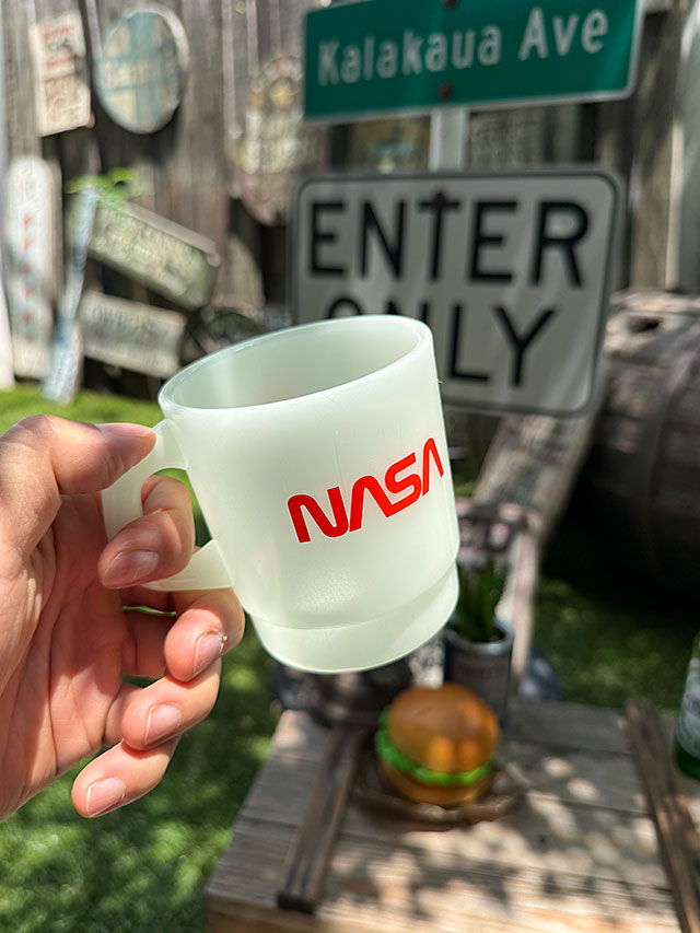 暗闇で光る！　NASA　スタッキングマグ　（蓄光タイプ）　単品　330ml ■ アメリカン雑貨 アメリカ雑貨 |  | 02