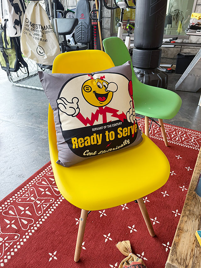 レディキロワット　ルームクッション ■ アメリカン雑貨 アメリカ雑貨 爆買 |  | 03