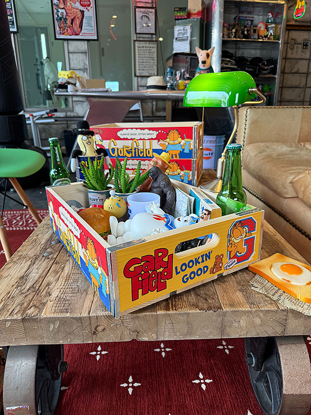 ガーフィールド　ウッドクレート　ソーダ木箱　単品 ■ アメリカン雑貨 アメリカ雑貨 |  | 03