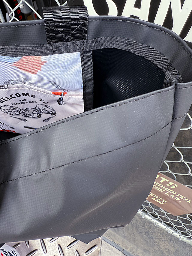 映画　チャイルドプレイ　チャッキー　トートバッグ　（プレイヤーズクラブ） ■ アメリカン雑貨 アメリカ雑貨 |  | 07