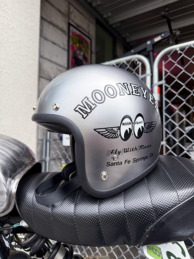 限定モデル　ムーンアイズ　ジェットヘルメット　Fly with MOON　（ベアメタル） ■ アメリカ雑貨 アメリカン雑貨 |  | 10