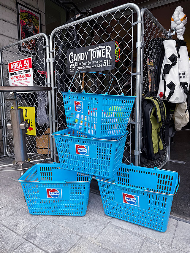 アメリカ業務用　ショッピングバスケット　（ペプシ/ブルー）　単品 ■ アメリカン雑貨 アメリカ雑貨 |  | 04