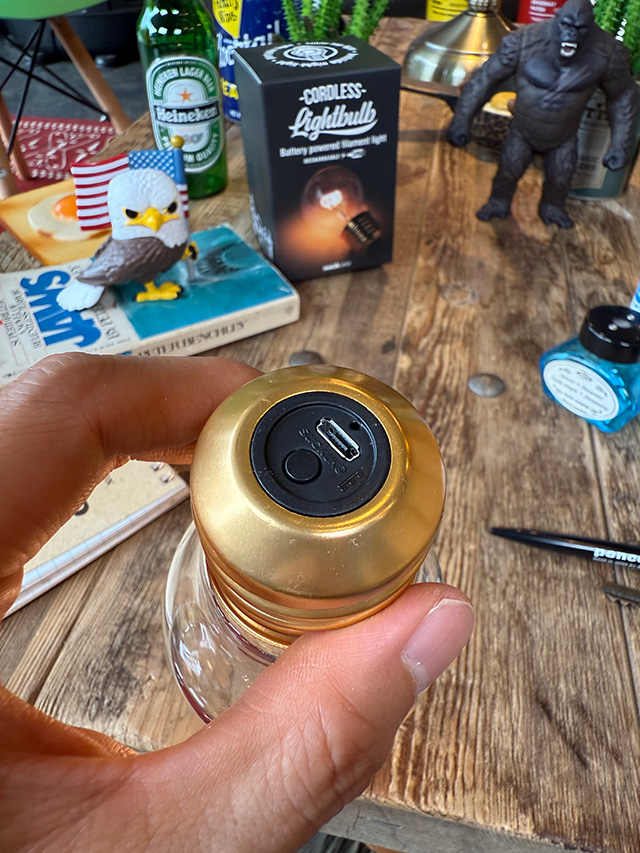 SUCK UK　コードレス　バルブランプ　フィラメント　USB充電式　電球型　LEDライト ■ アメリカン雑貨 アメリカ雑貨 |  | 04