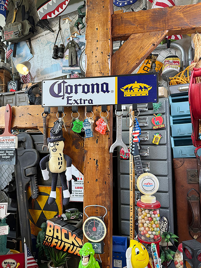 アドバタイジング　8連キーフックボード　（コロナ） ■ アメリカン雑貨 アメリカ雑貨 コロナビール |  | 03